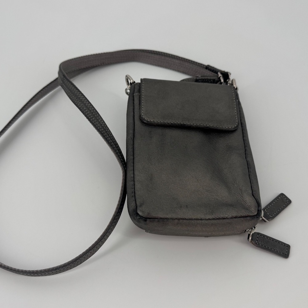 Gun Tote'n Mamas GTM Tumbled Leather Crossbody Concealed Carry Phone Pouch